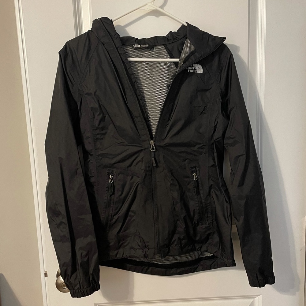 Women’s The North Face rain jacket